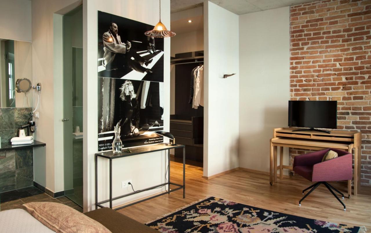 Emmerich Hotel Goerlitz المظهر الخارجي الصورة A room at the hotel